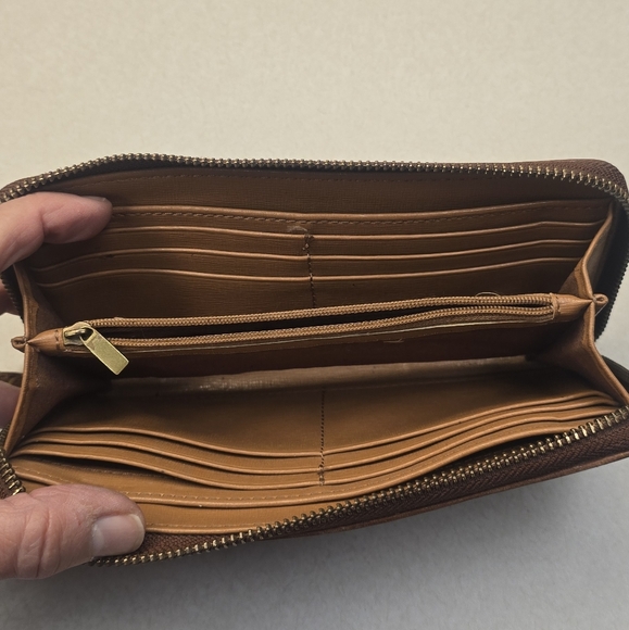 Fossil Wallet Cognac Brown Zip Around Clutch Organizer Leather 1954 Wristlet - Picture 4 of 9
